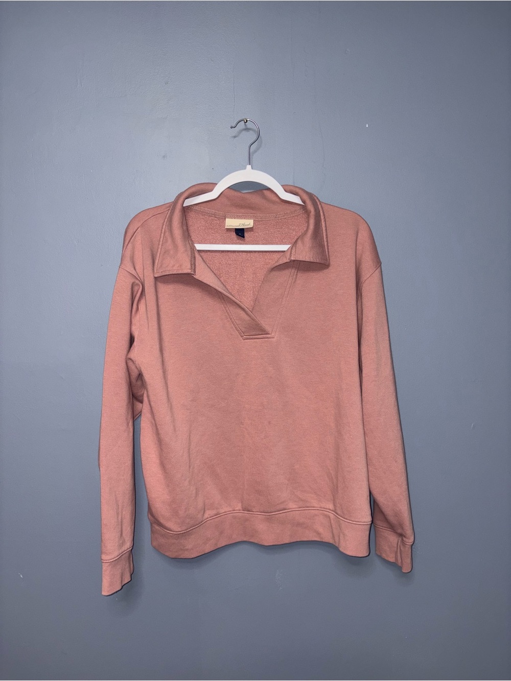 Universal Threads | Pink Collared Sweatshirt